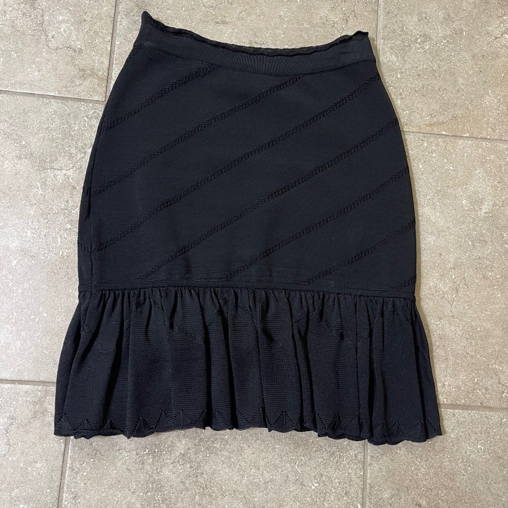 Bebe Black Knit Mini Skirt with Bottom Ruffle  Size Small